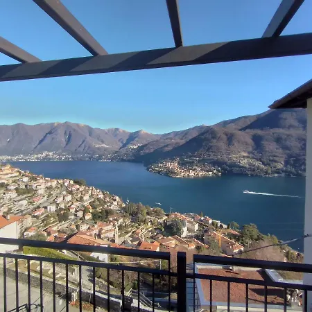Lägenhet La Terrazza Di Casarico